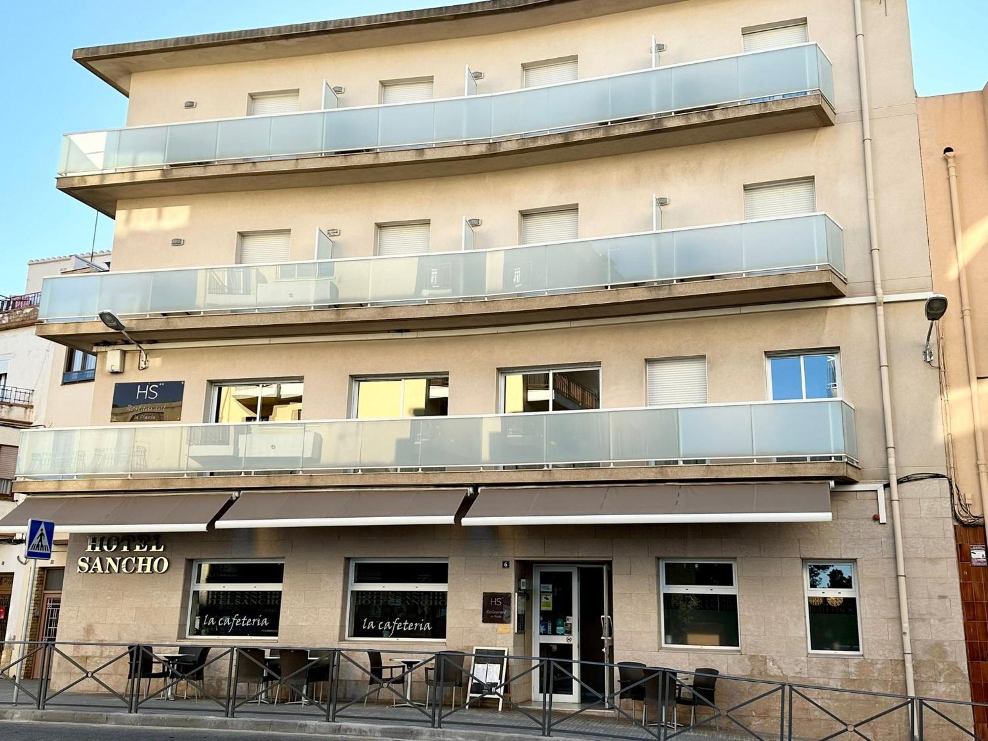 Hotel Sancho Hospitalet De L'Infant Kültér fotó