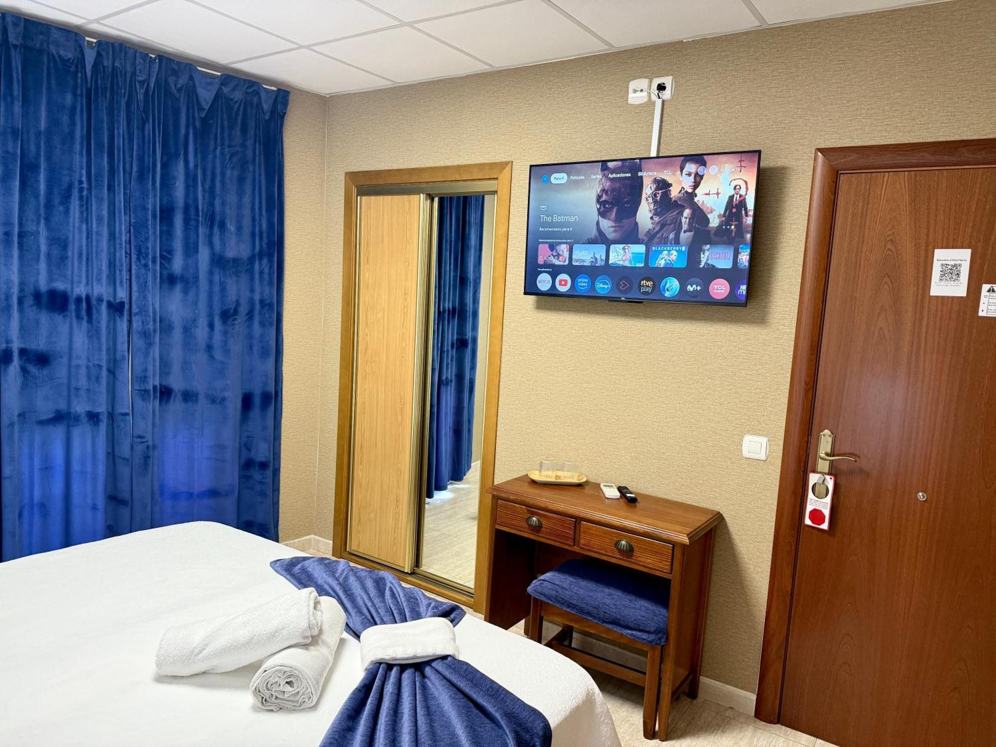 Hotel Sancho Hospitalet De L'Infant Kültér fotó
